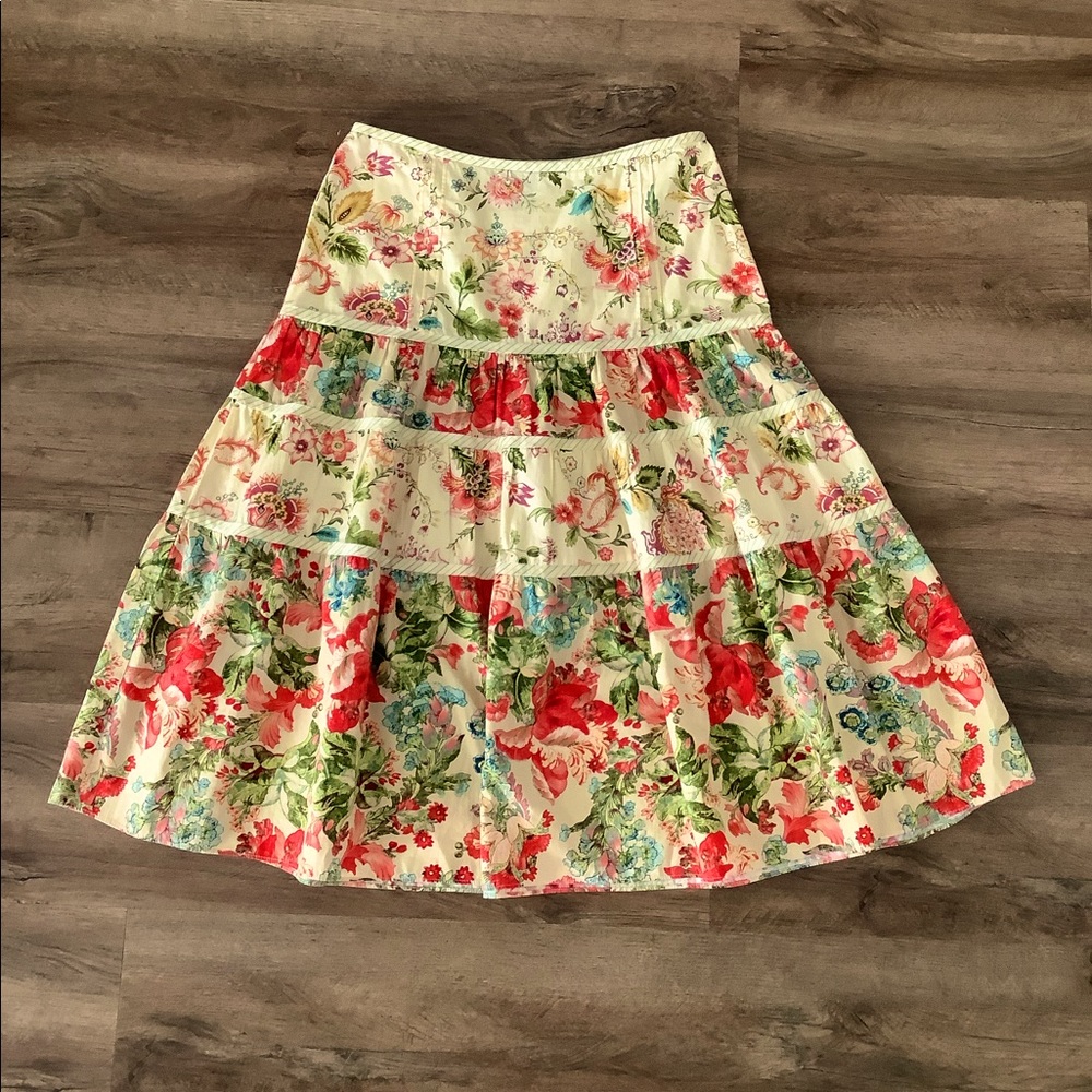 Bandolino Tiered Floral Skirt Size 4